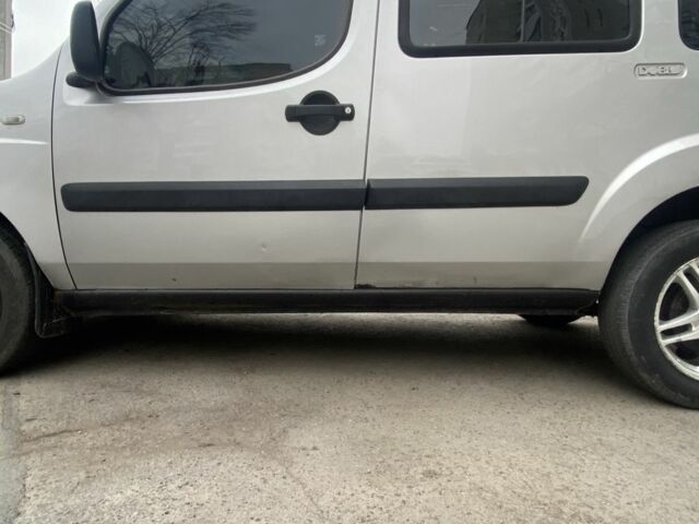 Сірий Фіат Добло, об'ємом двигуна 1.4 л та пробігом 293 тис. км за 4550 $, фото 5 на Automoto.ua