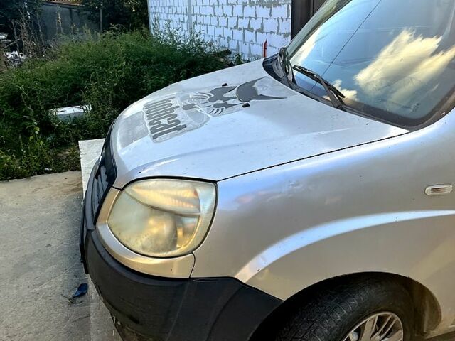 Сірий Фіат Добло, об'ємом двигуна 1.4 л та пробігом 316 тис. км за 1600 $, фото 7 на Automoto.ua