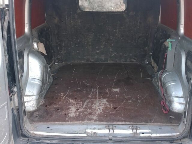 Серый Фиат Добло, объемом двигателя 0 л и пробегом 350 тыс. км за 3800 $, фото 3 на Automoto.ua