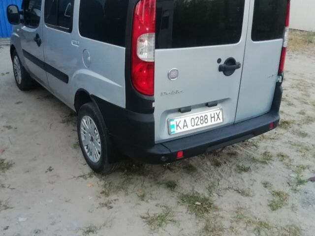 Сірий Фіат Добло, об'ємом двигуна 1.2 л та пробігом 230 тис. км за 5900 $, фото 2 на Automoto.ua