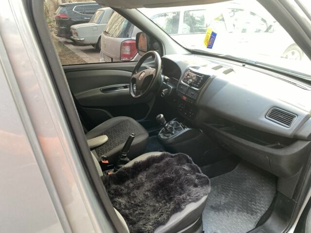 Сірий Фіат Добло, об'ємом двигуна 2 л та пробігом 242 тис. км за 7200 $, фото 5 на Automoto.ua