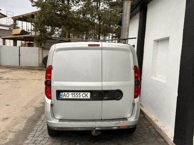 Серый Фиат Добло, объемом двигателя 1.6 л и пробегом 292 тыс. км за 5300 $, фото 4 на Automoto.ua