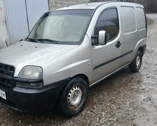 Серый Фиат Добло, объемом двигателя 1.9 л и пробегом 300 тыс. км за 2750 $, фото 3 на Automoto.ua