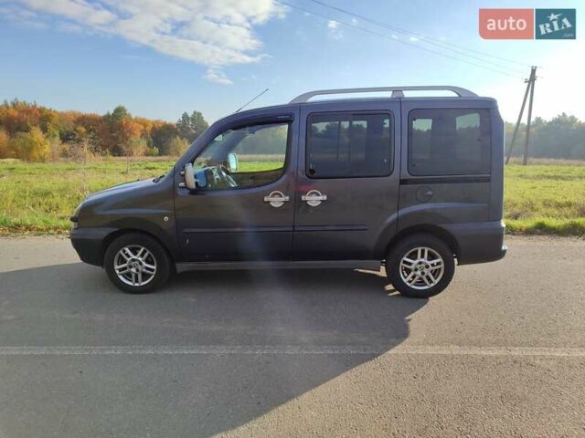 Сірий Фіат Добло, об'ємом двигуна 1.6 л та пробігом 288 тис. км за 4000 $, фото 1 на Automoto.ua
