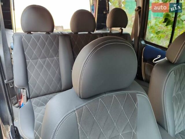 Сірий Фіат Добло, об'ємом двигуна 1.6 л та пробігом 288 тис. км за 4000 $, фото 4 на Automoto.ua