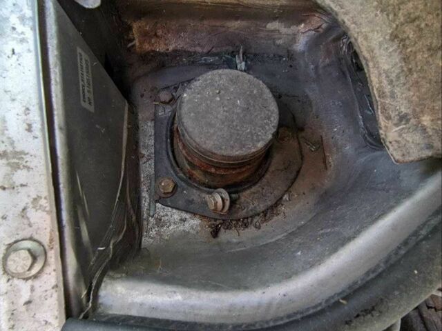 Серый Фиат Добло, объемом двигателя 1.9 л и пробегом 200 тыс. км за 1200 $, фото 4 на Automoto.ua