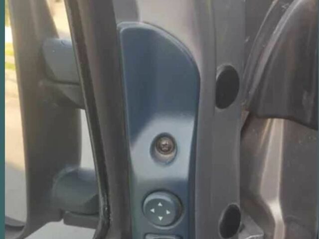 Серый Фиат Добло, объемом двигателя 0 л и пробегом 276 тыс. км за 3000 $, фото 7 на Automoto.ua