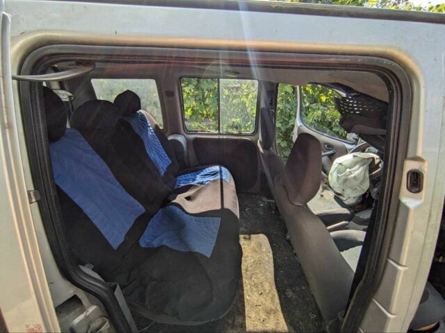 Серый Фиат Добло, объемом двигателя 1.9 л и пробегом 200 тыс. км за 1200 $, фото 8 на Automoto.ua