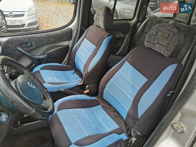 Сірий Фіат Добло, об'ємом двигуна 1.6 л та пробігом 205 тис. км за 3300 $, фото 14 на Automoto.ua