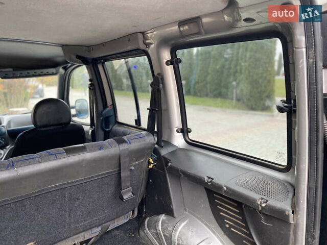 Серый Фиат Добло, объемом двигателя 1.6 л и пробегом 205 тыс. км за 3350 $, фото 51 на Automoto.ua