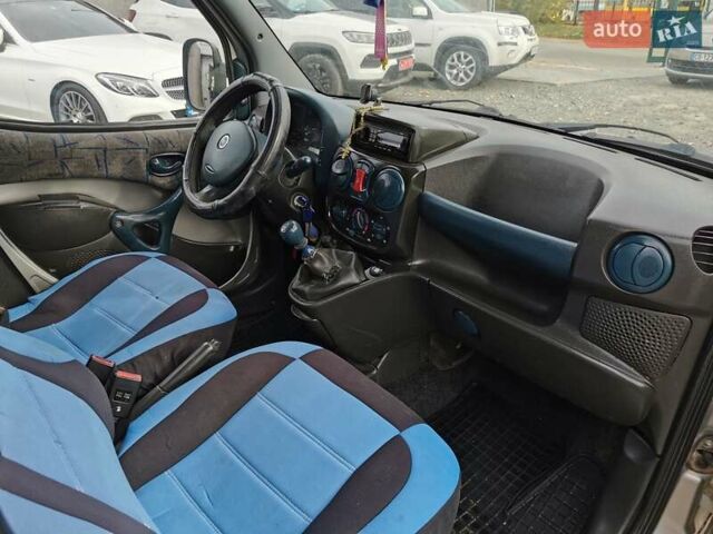 Сірий Фіат Добло, об'ємом двигуна 1.6 л та пробігом 205 тис. км за 3300 $, фото 16 на Automoto.ua
