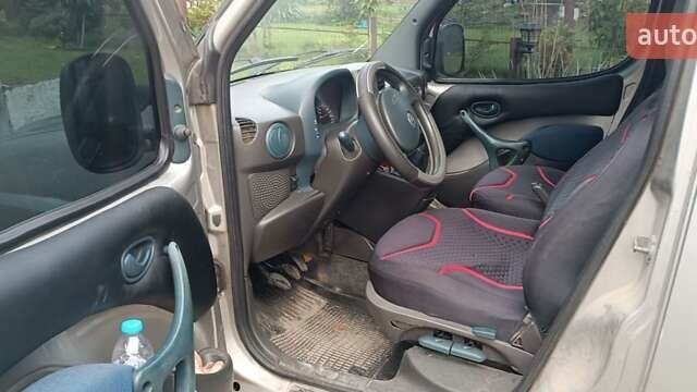 Серый Фиат Добло, объемом двигателя 1.91 л и пробегом 256 тыс. км за 2700 $, фото 8 на Automoto.ua