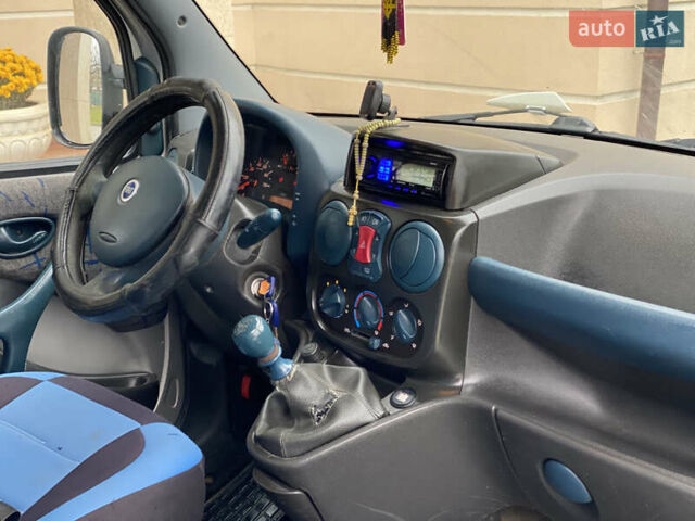 Серый Фиат Добло, объемом двигателя 1.6 л и пробегом 205 тыс. км за 3350 $, фото 37 на Automoto.ua