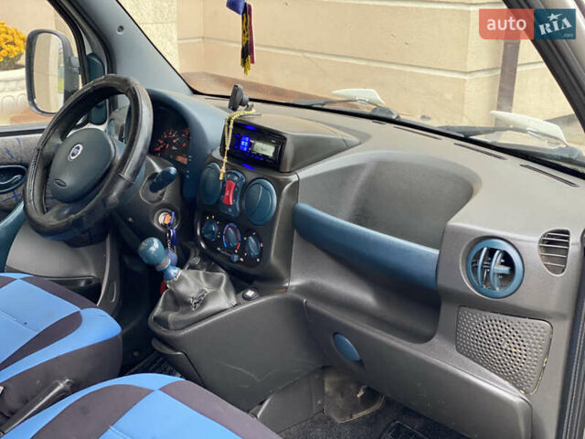 Серый Фиат Добло, объемом двигателя 1.6 л и пробегом 205 тыс. км за 3350 $, фото 34 на Automoto.ua