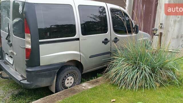 Серый Фиат Добло, объемом двигателя 1.91 л и пробегом 256 тыс. км за 2700 $, фото 6 на Automoto.ua