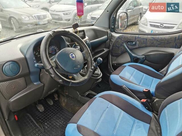 Сірий Фіат Добло, об'ємом двигуна 1.6 л та пробігом 205 тис. км за 3300 $, фото 11 на Automoto.ua