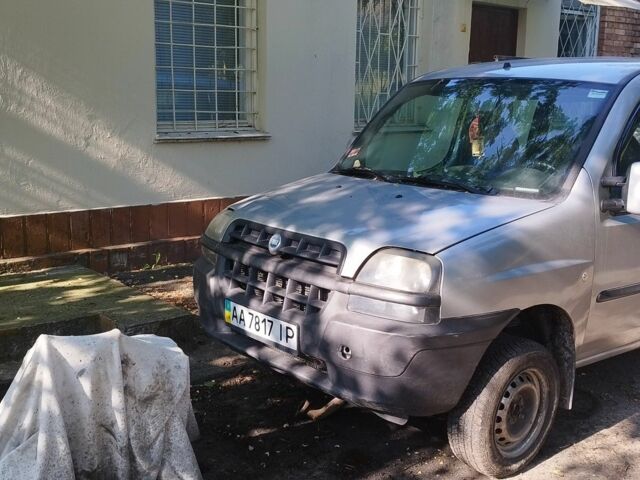 Сірий Фіат Добло, об'ємом двигуна 0 л та пробігом 300 тис. км за 1194 $, фото 2 на Automoto.ua