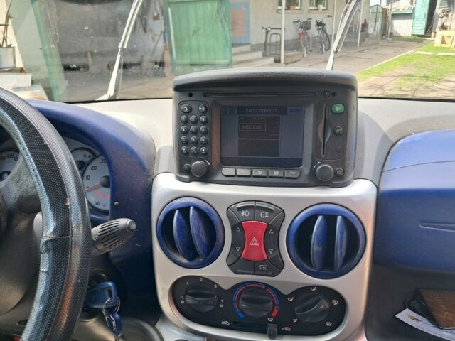 Серый Фиат Добло, объемом двигателя 1.2 л и пробегом 3 тыс. км за 5450 $, фото 5 на Automoto.ua