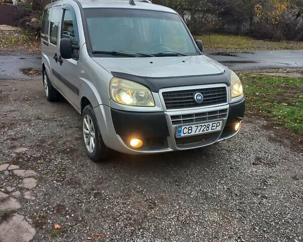 Серый Фиат Добло, объемом двигателя 1.9 л и пробегом 315 тыс. км за 5300 $, фото 14 на Automoto.ua