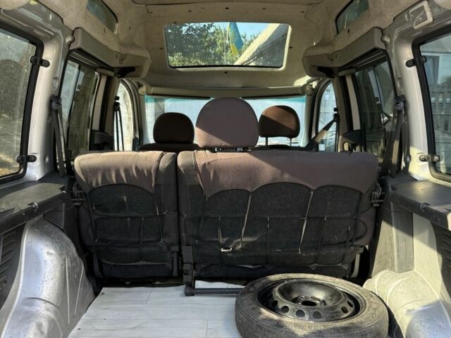 Сірий Фіат Добло, об'ємом двигуна 0 л та пробігом 250 тис. км за 2300 $, фото 8 на Automoto.ua