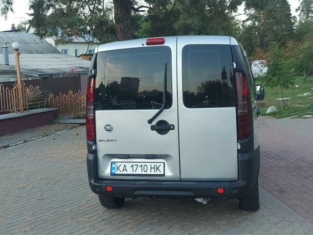 Сірий Фіат Добло, об'ємом двигуна 1.4 л та пробігом 186 тис. км за 5000 $, фото 3 на Automoto.ua