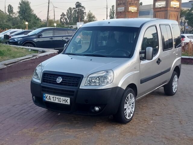 Сірий Фіат Добло, об'ємом двигуна 1.4 л та пробігом 186 тис. км за 5000 $, фото 4 на Automoto.ua