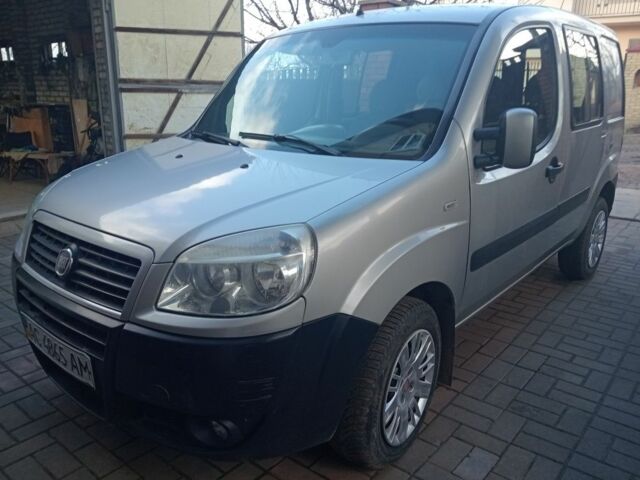 Серый Фиат Добло, объемом двигателя 1.9 л и пробегом 202 тыс. км за 5500 $, фото 5 на Automoto.ua