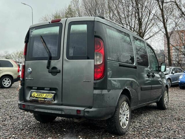 Серый Фиат Добло, объемом двигателя 1.9 л и пробегом 380 тыс. км за 5750 $, фото 5 на Automoto.ua