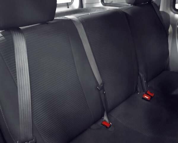 Сірий Фіат Добло, об'ємом двигуна 1.4 л та пробігом 240 тис. км за 4300 $, фото 1 на Automoto.ua