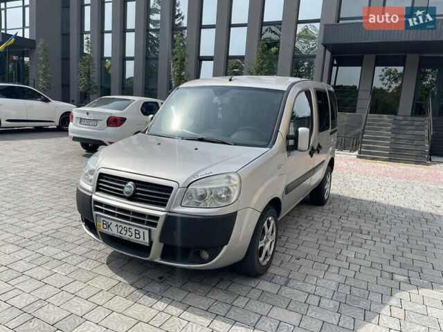 Сірий Фіат Добло, об'ємом двигуна 1.9 л та пробігом 370 тис. км за 4999 $, фото 3 на Automoto.ua