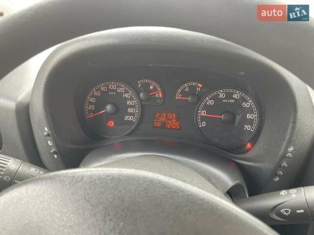 Сірий Фіат Добло, об'ємом двигуна 1.4 л та пробігом 213 тис. км за 4799 $, фото 70 на Automoto.ua