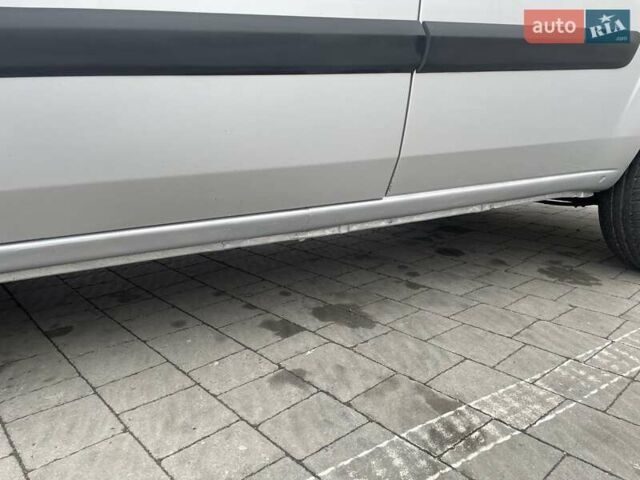 Сірий Фіат Добло, об'ємом двигуна 1.4 л та пробігом 213 тис. км за 4799 $, фото 39 на Automoto.ua