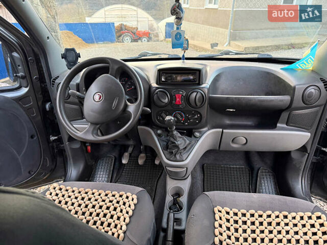 Сірий Фіат Добло, об'ємом двигуна 1.37 л та пробігом 197 тис. км за 5599 $, фото 9 на Automoto.ua