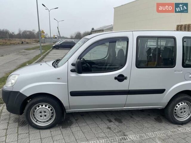 Сірий Фіат Добло, об'ємом двигуна 1.4 л та пробігом 213 тис. км за 4799 $, фото 5 на Automoto.ua
