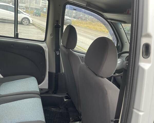 Сірий Фіат Добло, об'ємом двигуна 1.4 л та пробігом 213 тис. км за 4799 $, фото 37 на Automoto.ua