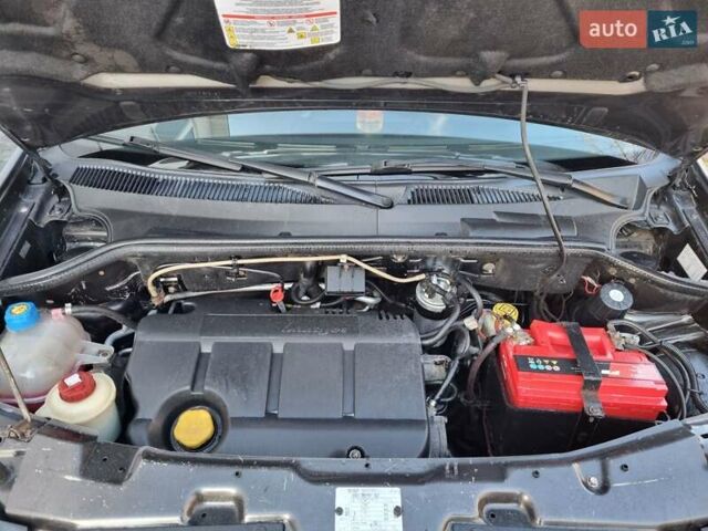 Сірий Фіат Добло, об'ємом двигуна 1.9 л та пробігом 212 тис. км за 5900 $, фото 20 на Automoto.ua