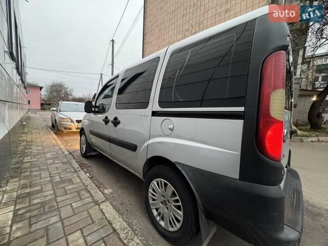 Сірий Фіат Добло, об'ємом двигуна 1.9 л та пробігом 182 тис. км за 5300 $, фото 4 на Automoto.ua