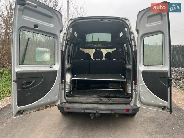 Сірий Фіат Добло, об'ємом двигуна 1.2 л та пробігом 300 тис. км за 3900 $, фото 4 на Automoto.ua