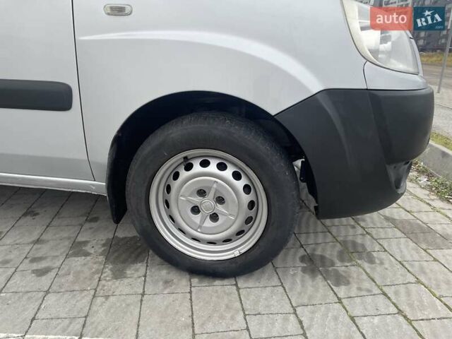 Сірий Фіат Добло, об'ємом двигуна 1.4 л та пробігом 213 тис. км за 4799 $, фото 25 на Automoto.ua