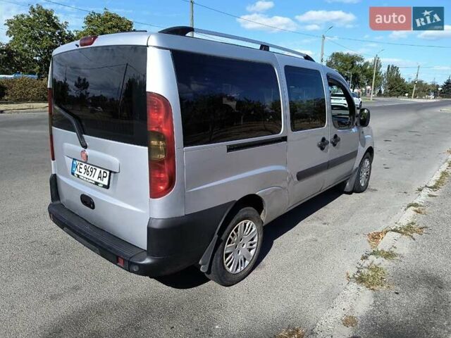 Серый Фиат Добло, объемом двигателя 1.9 л и пробегом 350 тыс. км за 6000 $, фото 1 на Automoto.ua