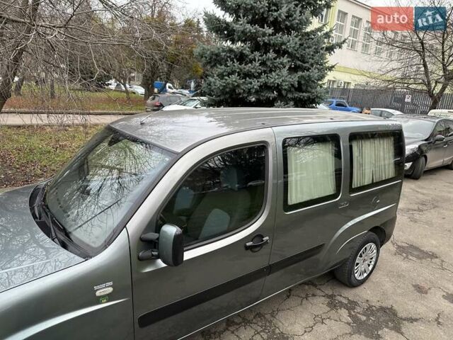 Сірий Фіат Добло, об'ємом двигуна 1.9 л та пробігом 181 тис. км за 5990 $, фото 15 на Automoto.ua