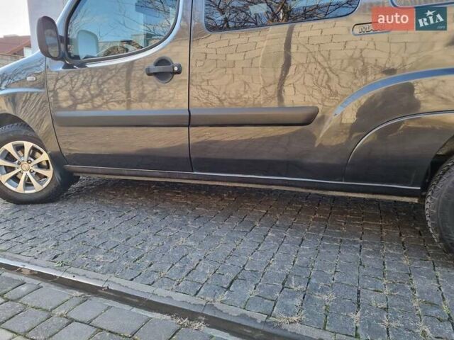 Сірий Фіат Добло, об'ємом двигуна 1.9 л та пробігом 212 тис. км за 5900 $, фото 23 на Automoto.ua