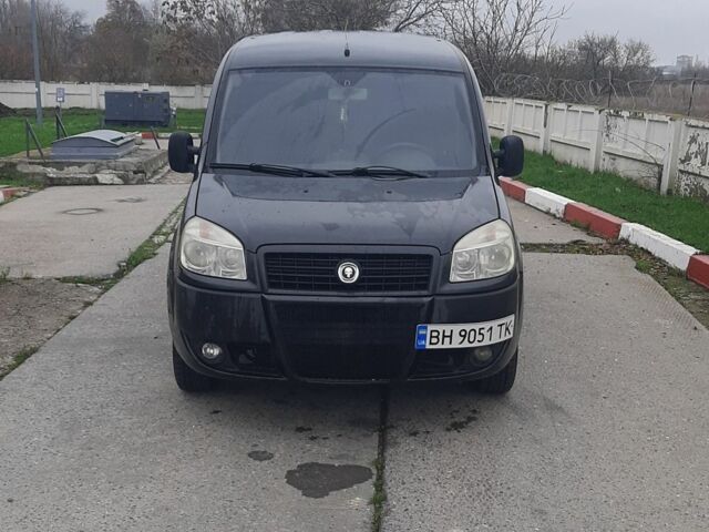 Серый Фиат Добло, объемом двигателя 1.4 л и пробегом 250 тыс. км за 3000 $, фото 6 на Automoto.ua