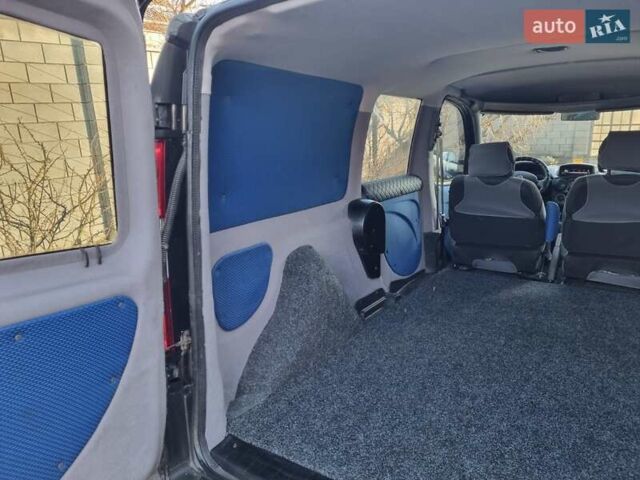 Сірий Фіат Добло, об'ємом двигуна 1.9 л та пробігом 212 тис. км за 5900 $, фото 15 на Automoto.ua