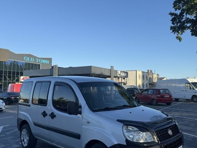 Серый Фиат Добло, объемом двигателя 1.4 л и пробегом 202 тыс. км за 3800 $, фото 5 на Automoto.ua