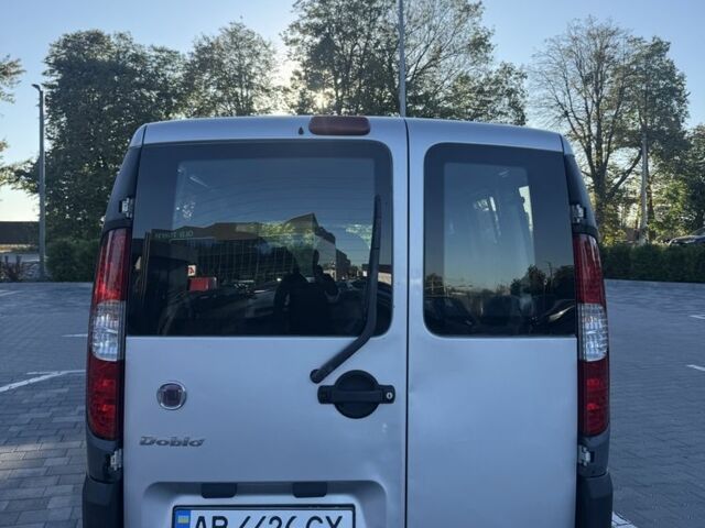 Серый Фиат Добло, объемом двигателя 1.4 л и пробегом 202 тыс. км за 3800 $, фото 4 на Automoto.ua