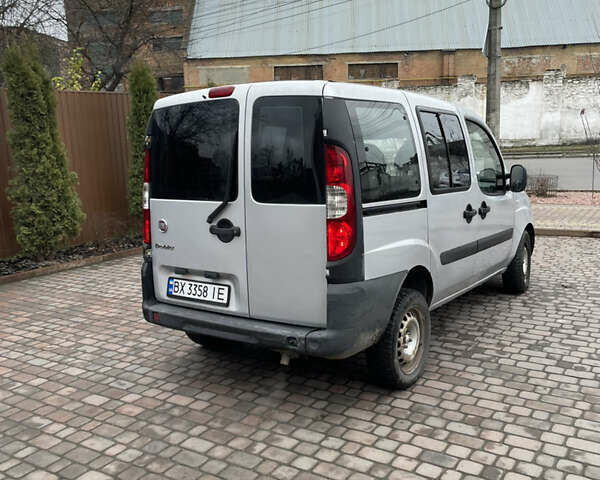 Сірий Фіат Добло, об'ємом двигуна 1.4 л та пробігом 200 тис. км за 5000 $, фото 4 на Automoto.ua