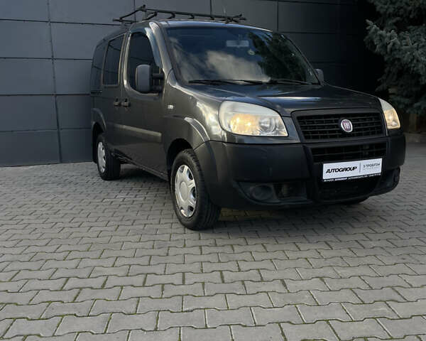 Серый Фиат Добло, объемом двигателя 0 л и пробегом 180 тыс. км за 5000 $, фото 1 на Automoto.ua
