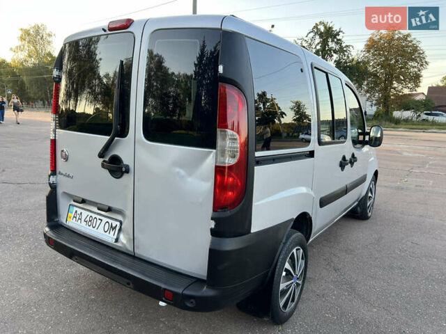 Сірий Фіат Добло, об'ємом двигуна 1.4 л та пробігом 257 тис. км за 4499 $, фото 7 на Automoto.ua