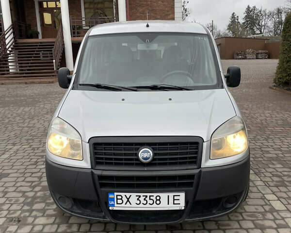 Сірий Фіат Добло, об'ємом двигуна 1.4 л та пробігом 200 тис. км за 5000 $, фото 5 на Automoto.ua